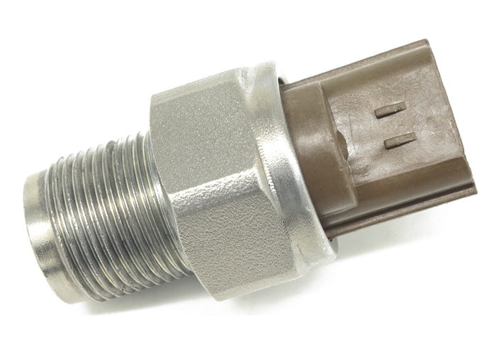 Sensor Regulador De Presión De Riel De Gsolina Isuzu, Nissan